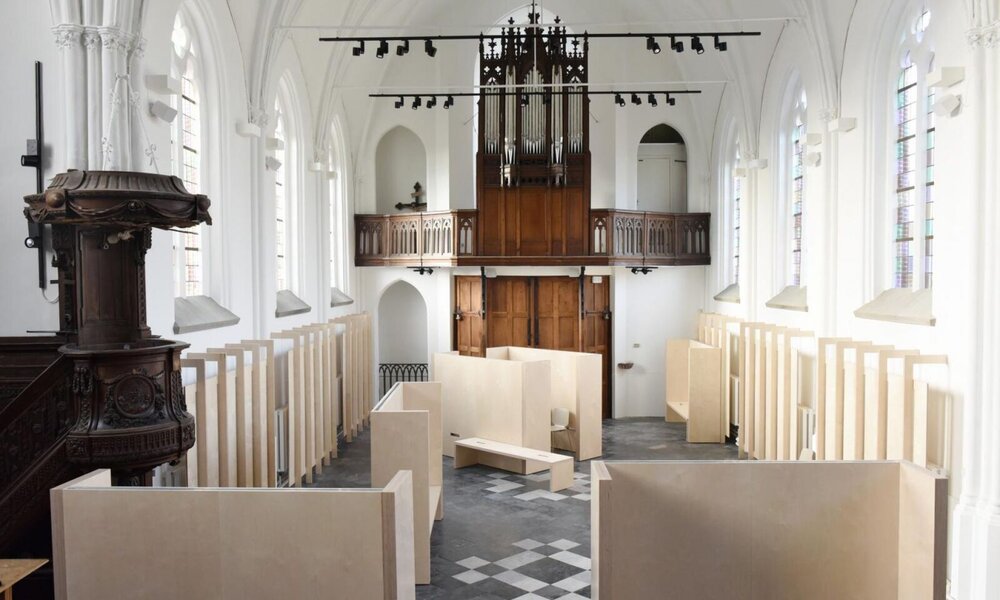 Merelbeke-Melle Sint-Bavokerk Roo-kerk