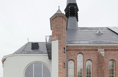 Polyvalent gemeenschapscentrum, Paterskerk in Sint-Niklaas